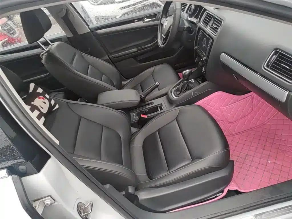 2018 Volkswagen Sagitar 1.6L Automatic Comfort Model — миниатюра 25