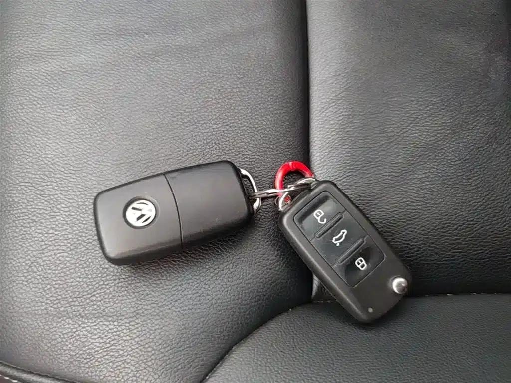 2018 Volkswagen Sagitar 1.6L Automatic Comfort Model — миниатюра 9