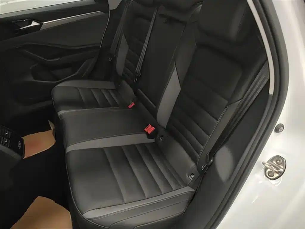 2021 Volkswagen Sagitar 200TSI DSG Comfort Smart Edition — миниатюра 17