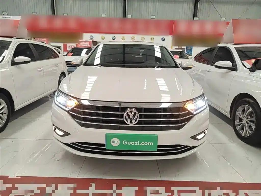 2021 Volkswagen Sagitar 200TSI DSG Comfort Smart Edition — миниатюра 3