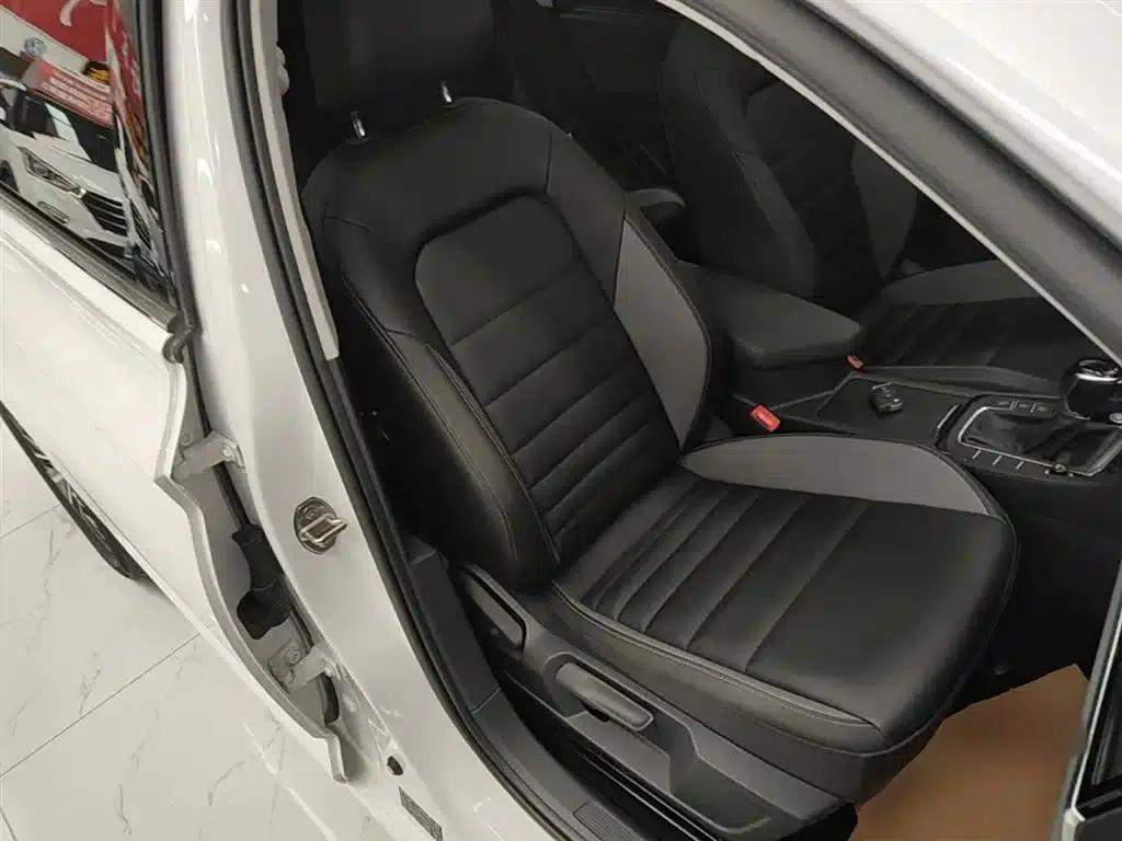 2021 Volkswagen Sagitar 200TSI DSG Comfort Smart Edition — миниатюра 25