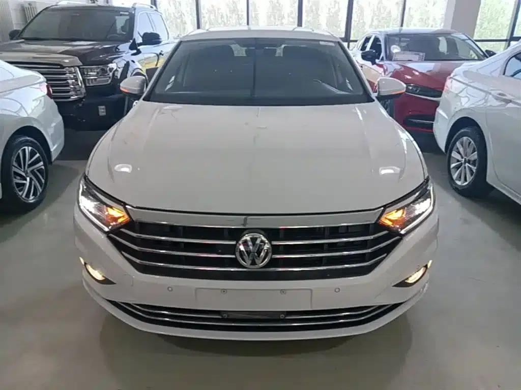 2021 Volkswagen Sagitar 280TSI DSG Excellence Edition — миниатюра 3