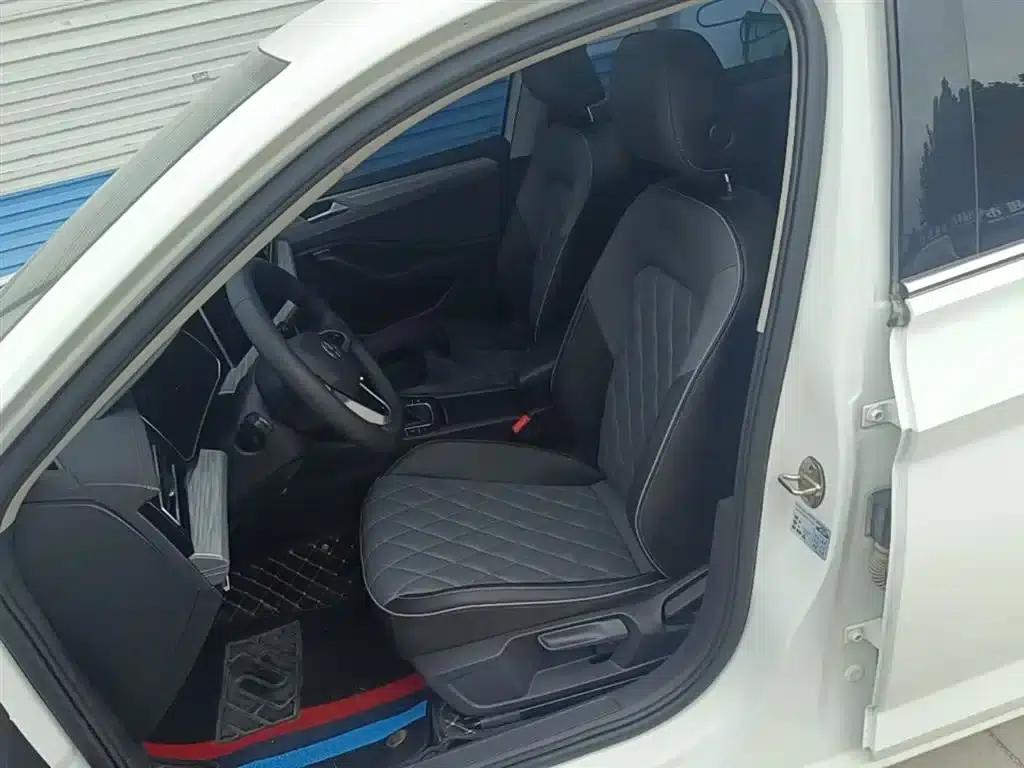 2023 Volkswagen Sagitar 300TSI DSG Super Edition — миниатюра 15