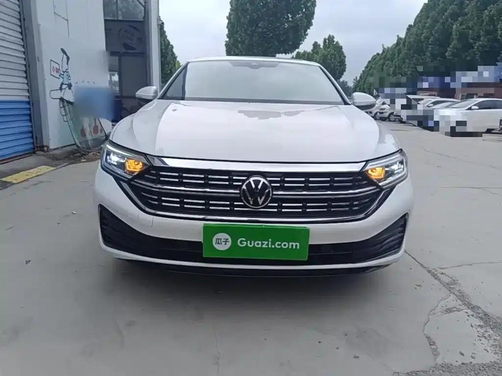 2023 Volkswagen Sagitar 300TSI DSG Super Edition — миниатюра 3