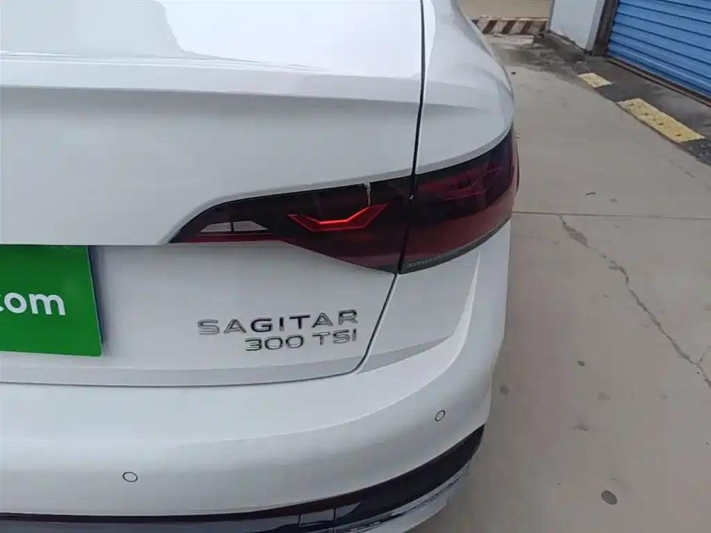 2023 Volkswagen Sagitar 300TSI DSG Super Edition — миниатюра 8