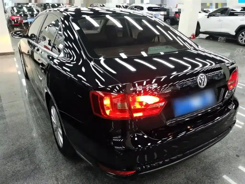 2014 Volkswagen Sagitar Facelift 1.4TSI Automatic Luxury — миниатюра 5