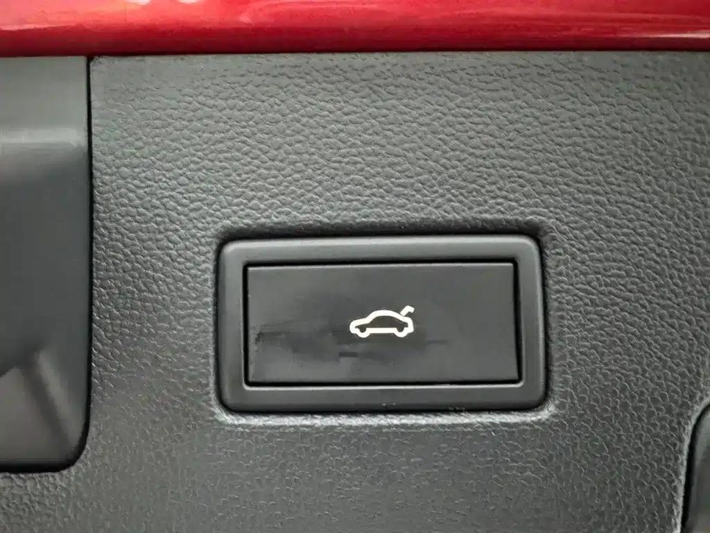 Lamando 2023 Lamando L 280TSI DSG Hot Edition — миниатюра 16
