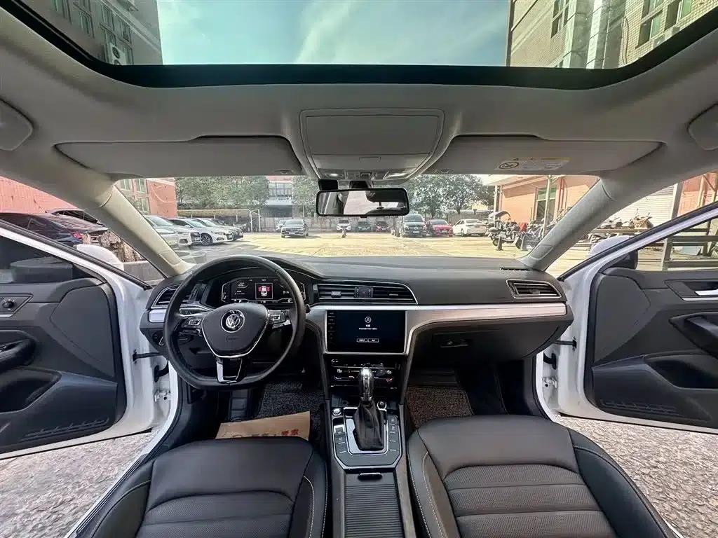 Lamando 2021 Facelift 280TSI DSG Comfort Edition — миниатюра 7