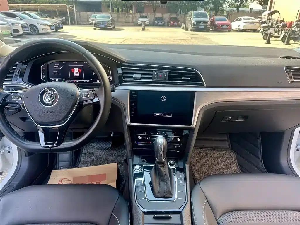 Lamando 2021 Facelift 280TSI DSG Comfort Edition — миниатюра 8