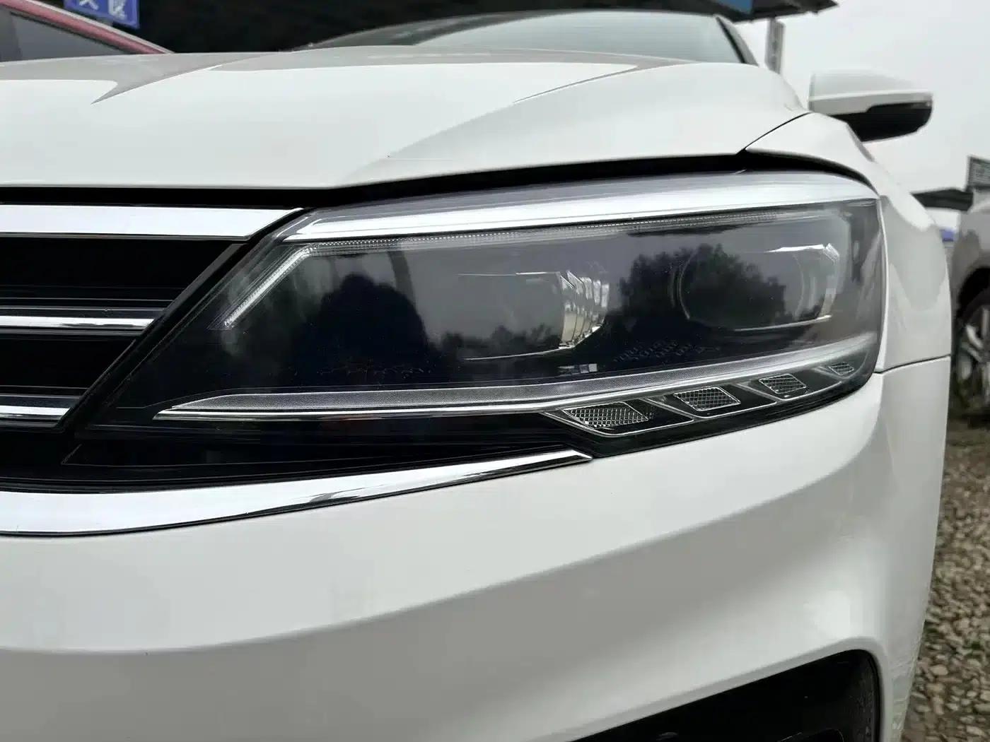 Lamando 2021 280TSI DSG Luxury Phantom Edition — миниатюра 10