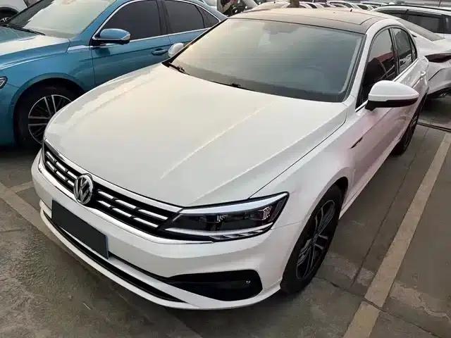 Lamando 2021 280TSI DSG Luxury Phantom Edition