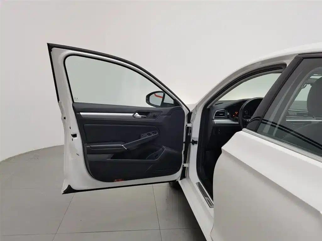 Lamando 2019 280TSI DSG Comfort Edition (National V Emission Standard) — миниатюра 8