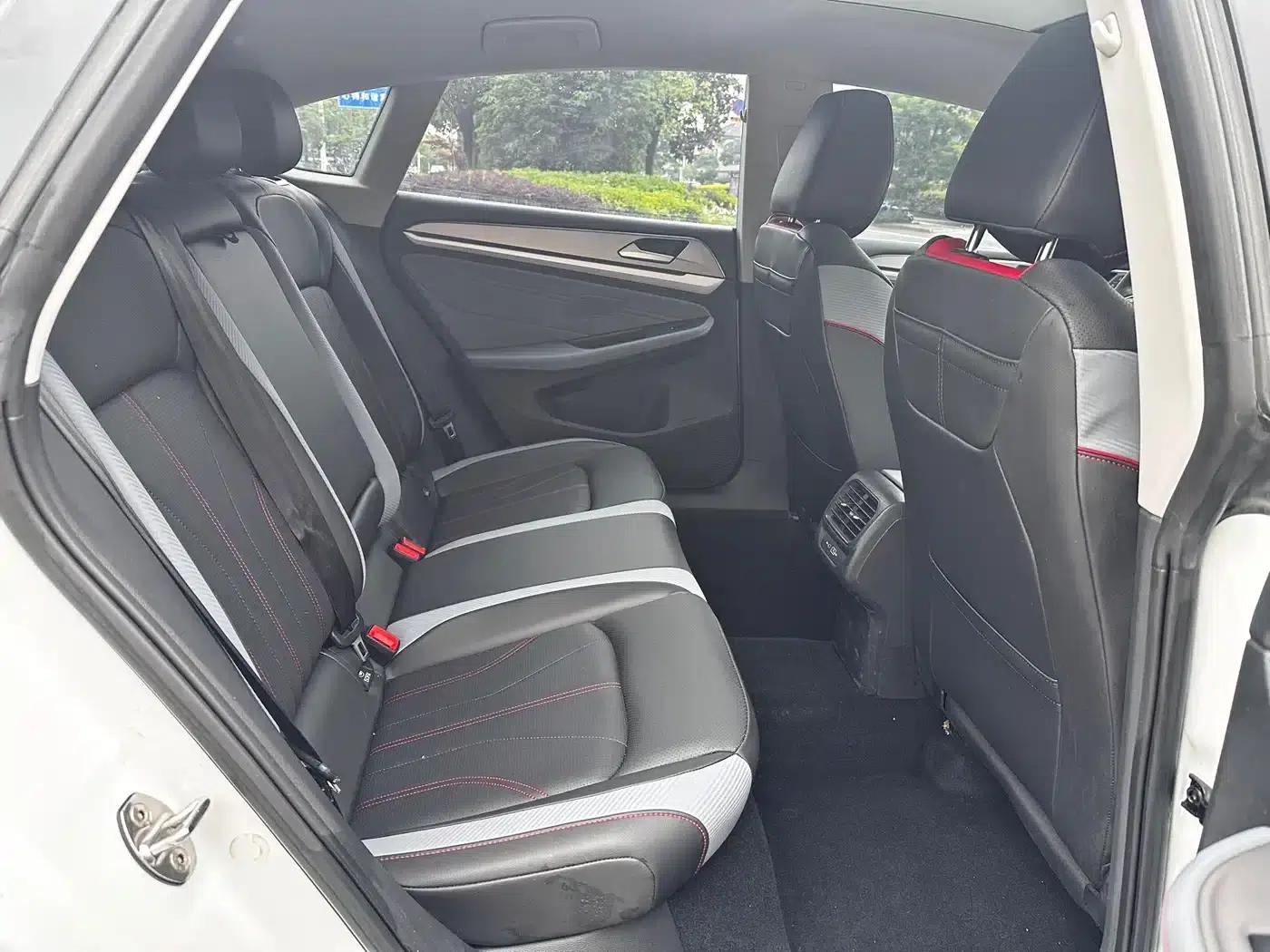 Lamando 2022 Lamando L 280TSI DSG Hot Edition — миниатюра 10
