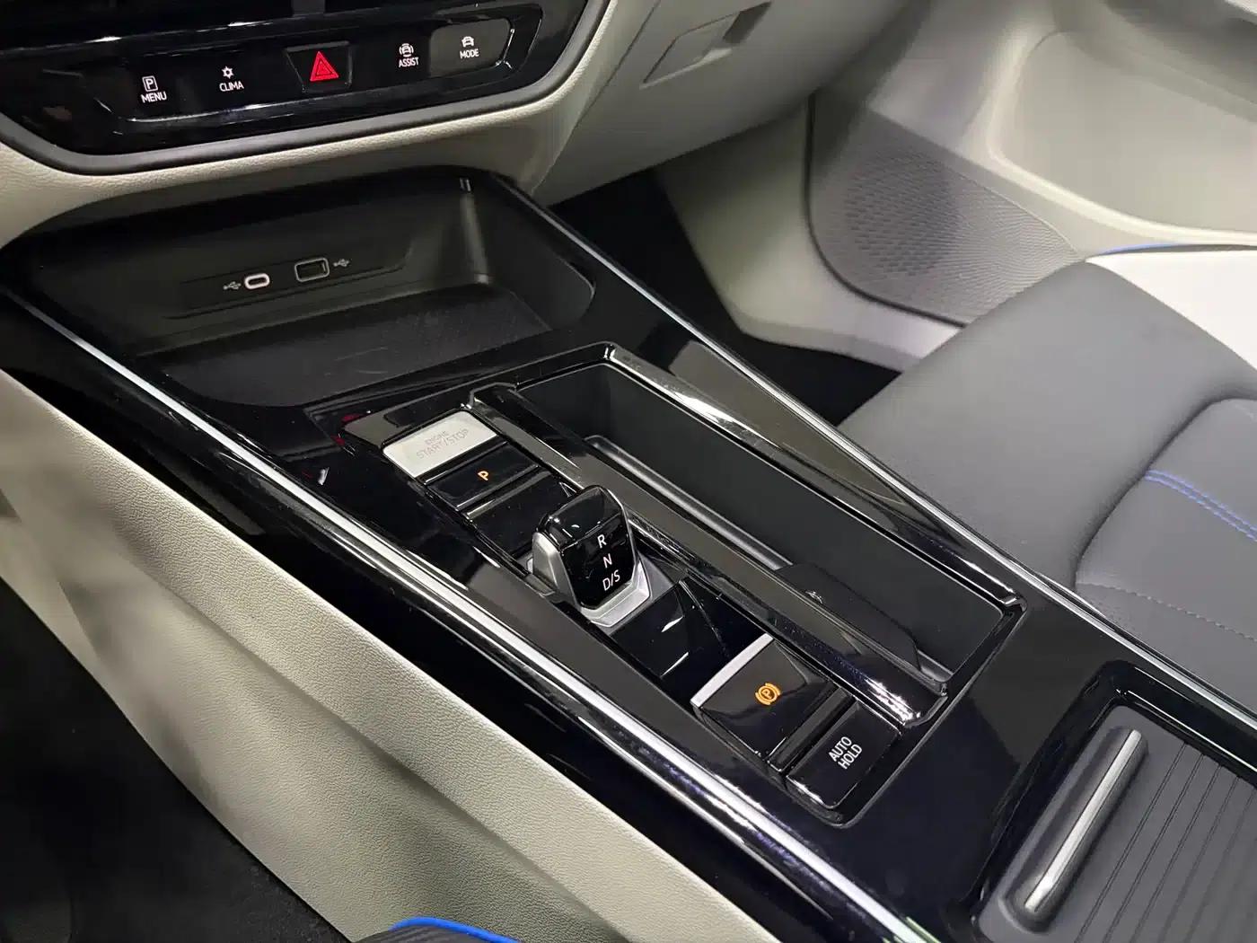 Lamando 2022 Lamando L 280TSI DSG Hot Edition — миниатюра 14