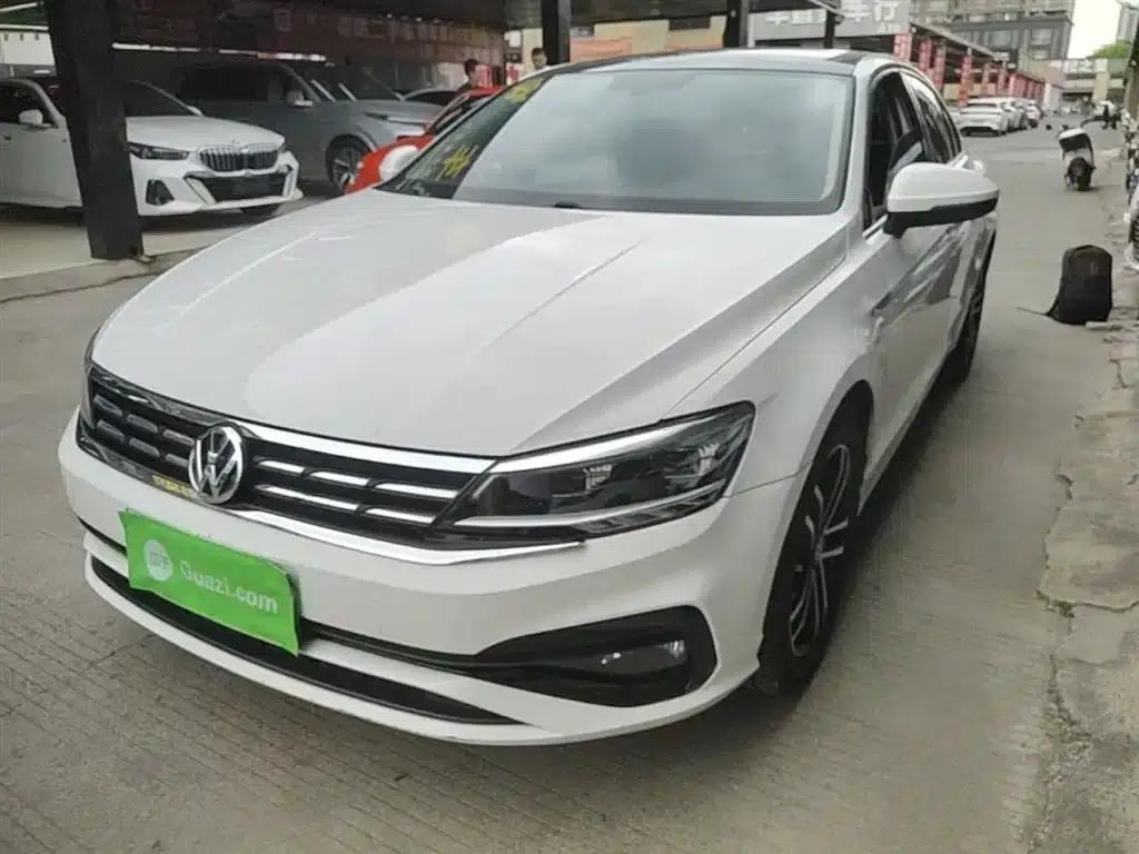 Lamando 2021 280TSI DSG Comfort Edition — миниатюра 1
