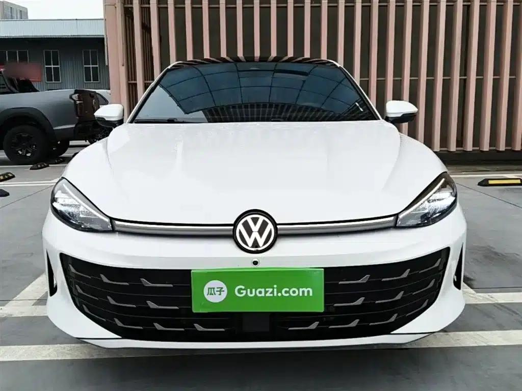 2026 Lamando L 300TSI Lingfeng Edition — миниатюра 3