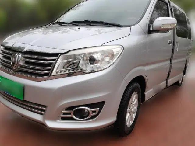 Jinbei Grace 2014 2.0L Luxury Short-Wheelbase 7-Seater 1TR