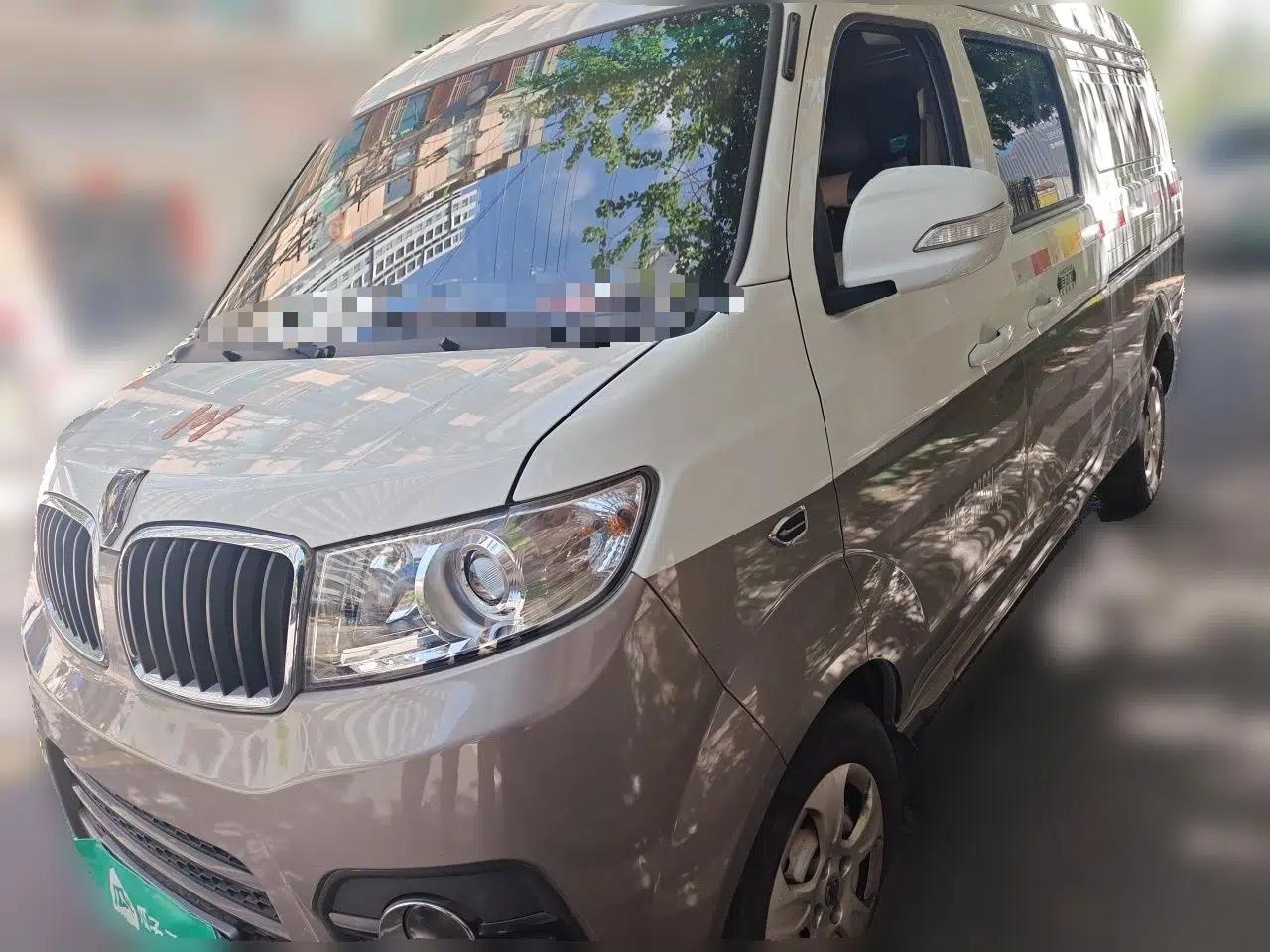 Jinbei New Hiace X30L 2019 1.5L Cargo Van Wealth Edition China VI SWC15M — миниатюра 1