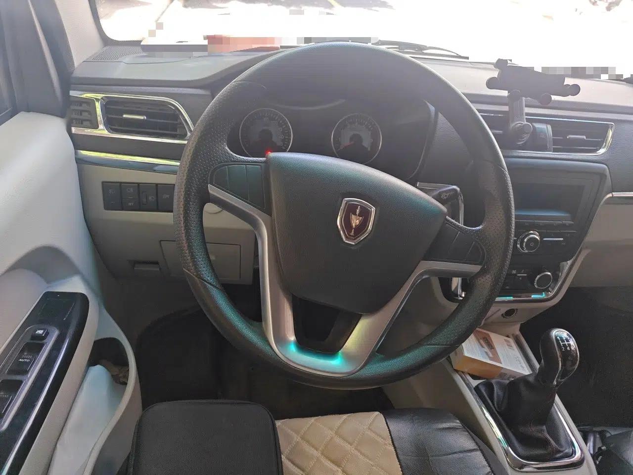 Jinbei New Hiace X30L 2019 1.5L Cargo Van Wealth Edition China VI SWC15M — миниатюра 11