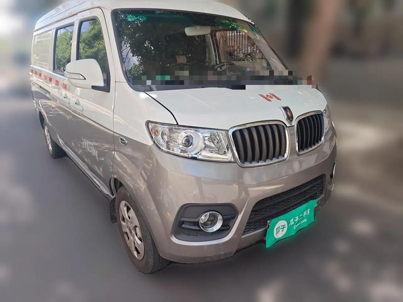 Jinbei New Hiace X30L 2019 1.5L Cargo Van Wealth Edition China VI SWC15M — миниатюра 3