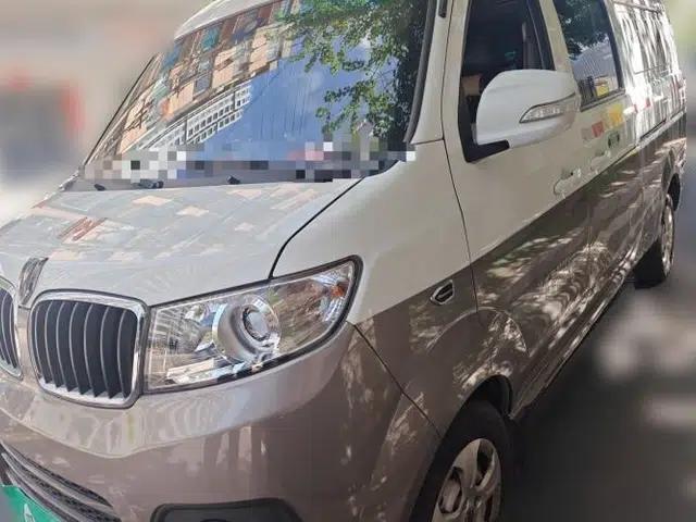 Jinbei New Hiace X30L 2019 1.5L Cargo Van Wealth Edition China VI SWC15M