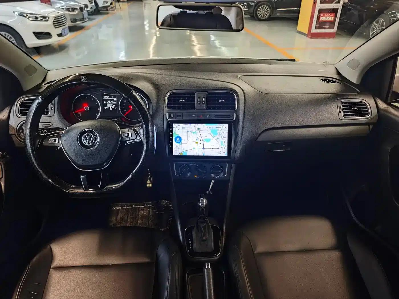 2018 Polo 1.5L Automatic Comfort Edition — миниатюра 4