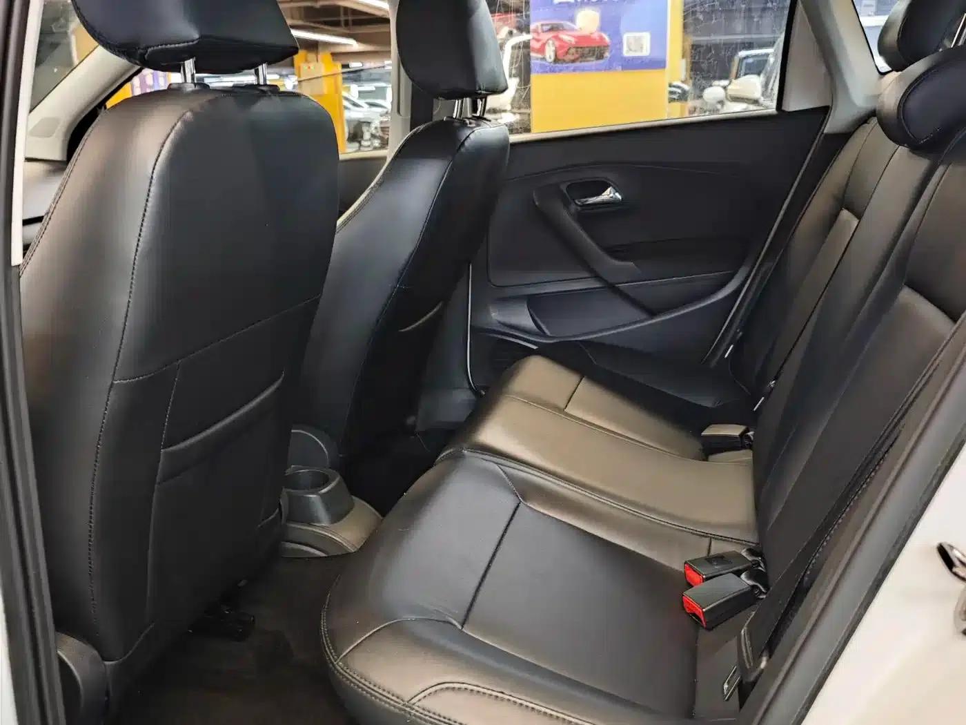 2018 Polo 1.5L Automatic Comfort Edition — миниатюра 8