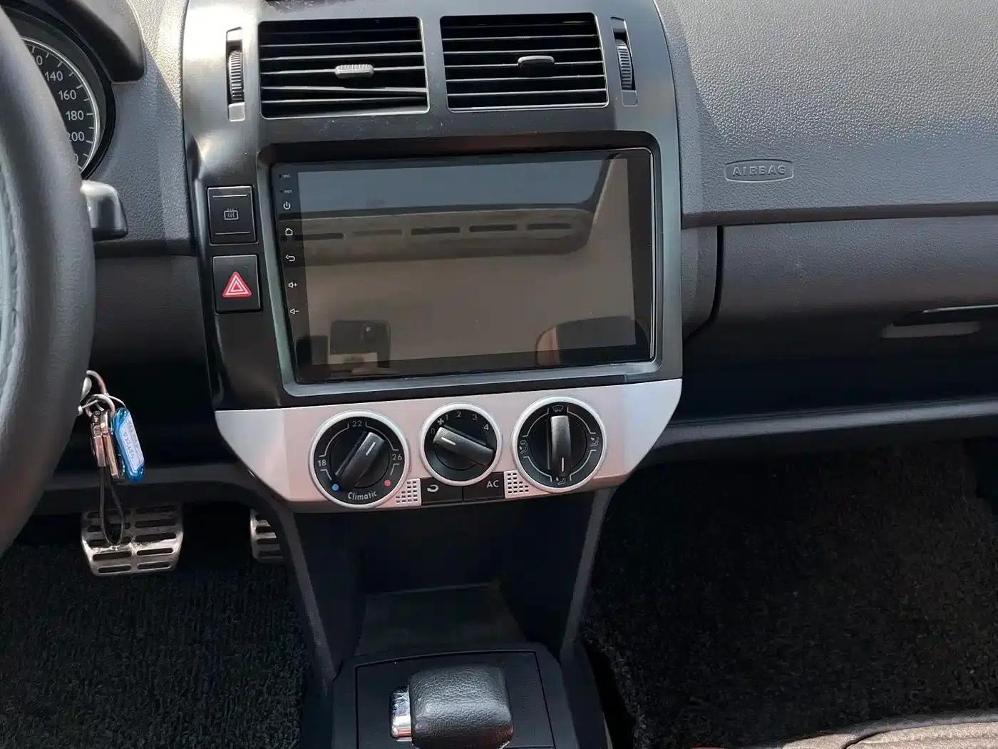 2009 Polo Sporty 1.6L Automatic — миниатюра 11