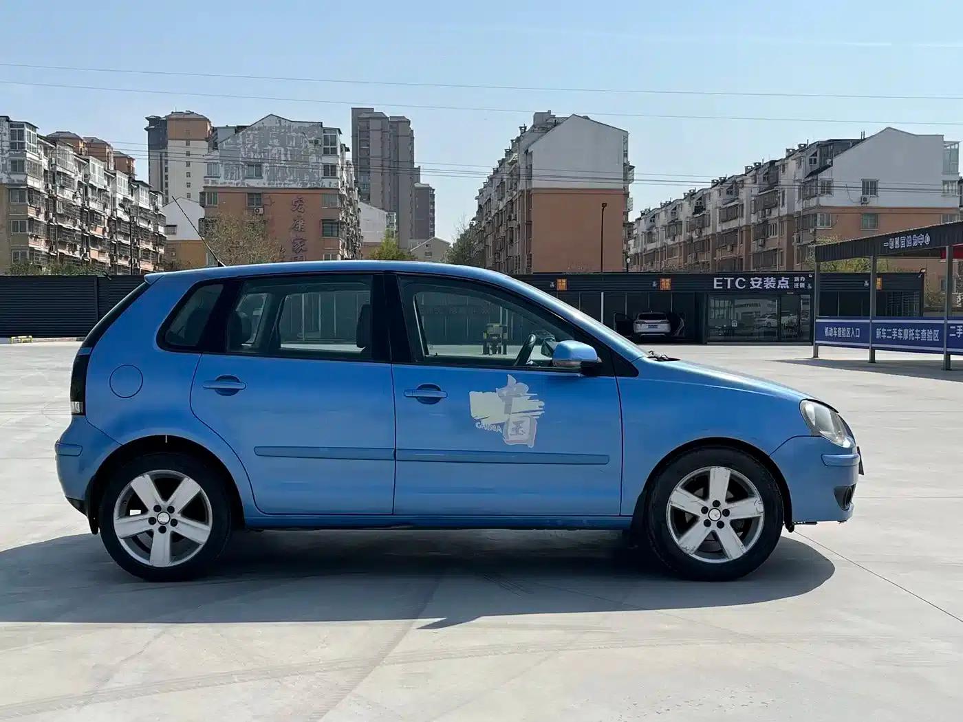2009 Polo Sporty 1.6L Automatic — миниатюра 13