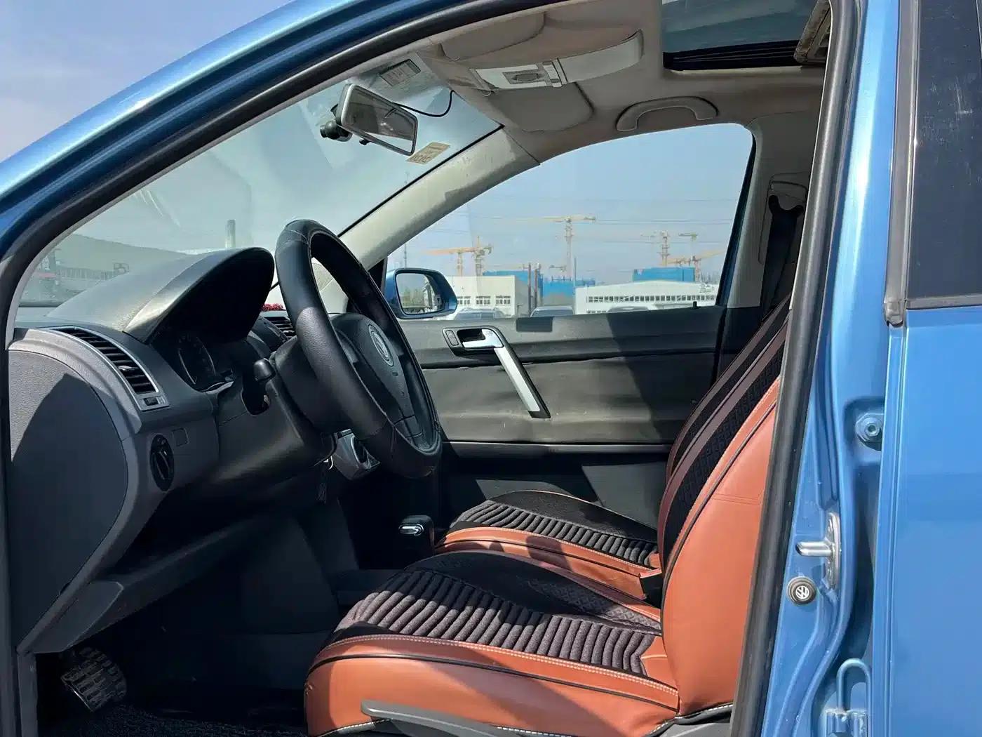 2009 Polo Sporty 1.6L Automatic — миниатюра 10