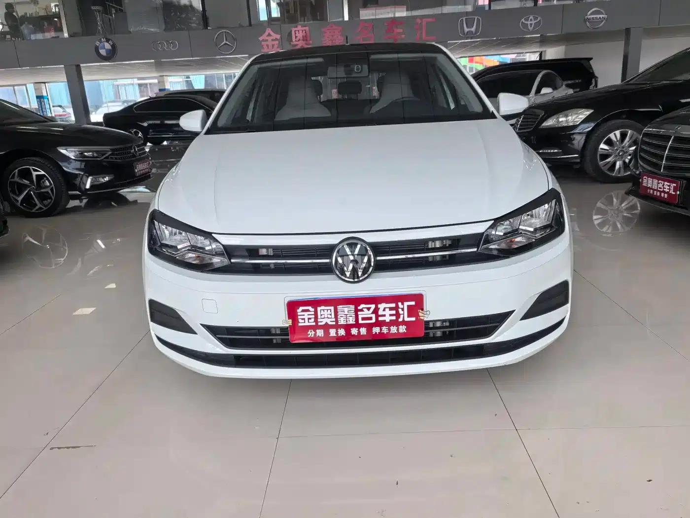 2021 Polo Plus 1.5L Automatic Colorful Technology Edition — миниатюра 2