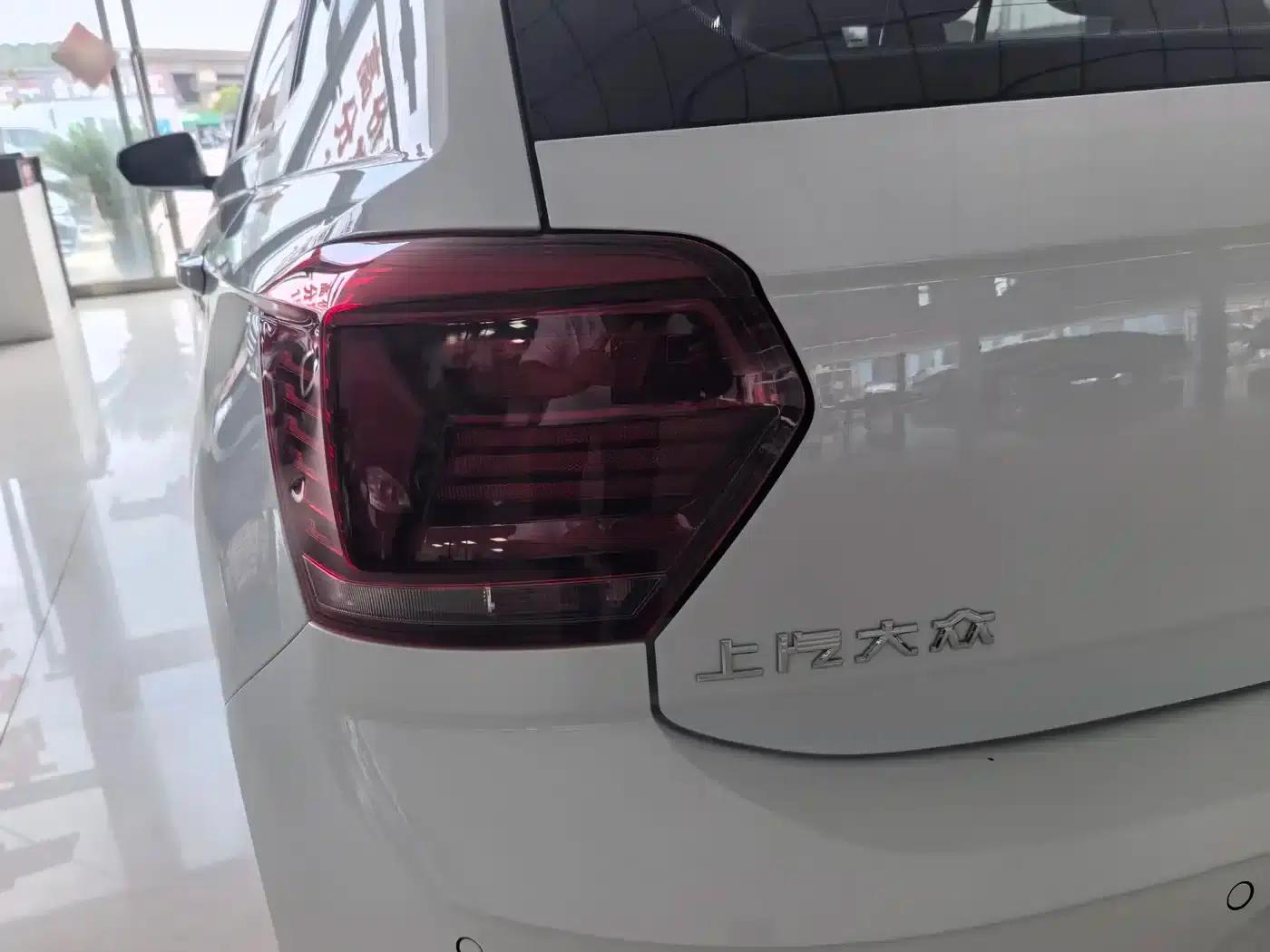 2021 Polo Plus 1.5L Automatic Colorful Technology Edition — миниатюра 12