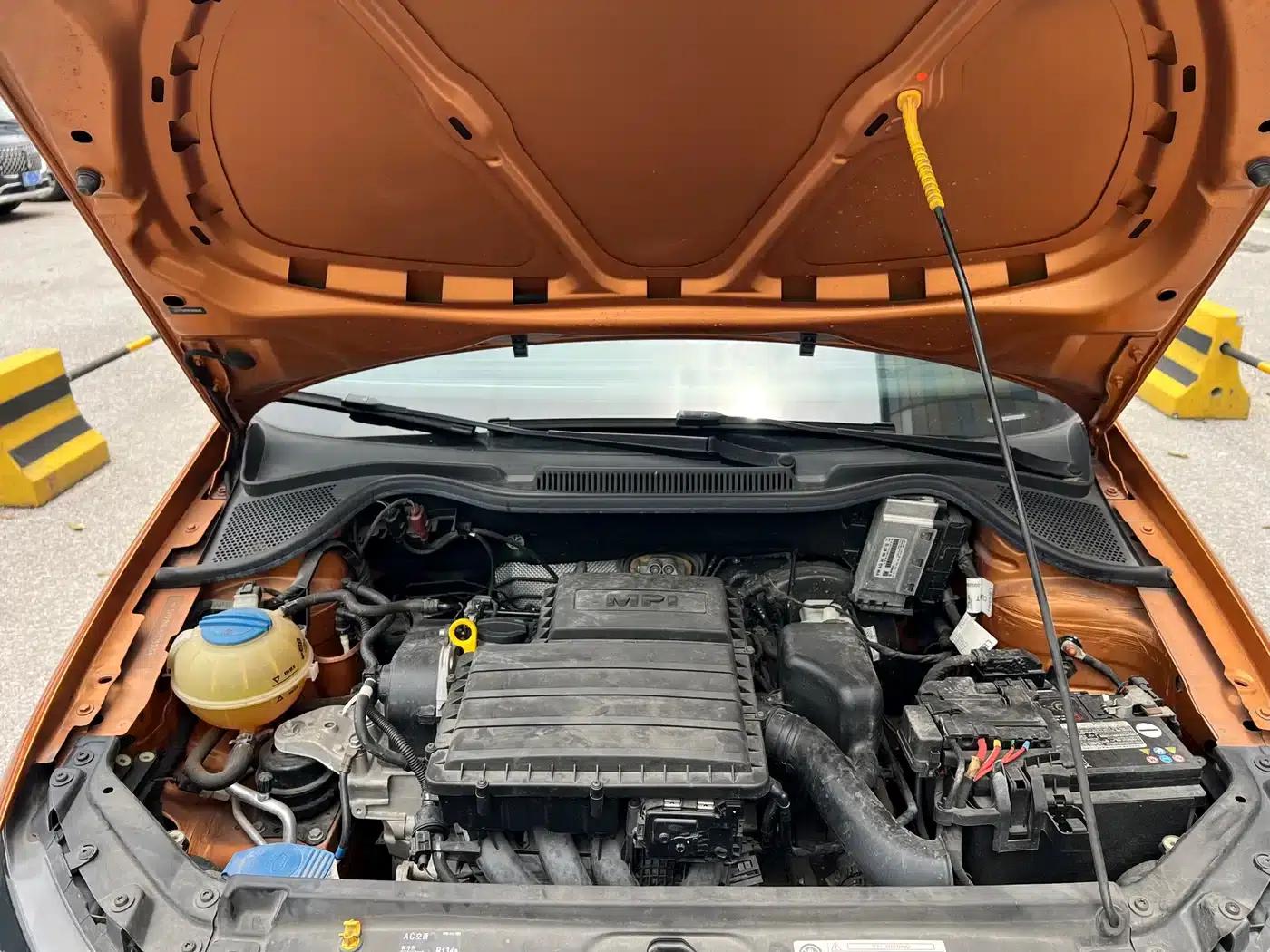 2018 Polo 1.5L Cross Polo Automatic — миниатюра 20