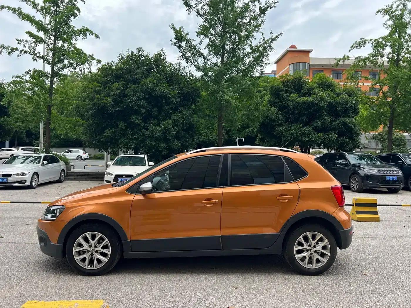 2018 Polo 1.5L Cross Polo Automatic — миниатюра 24