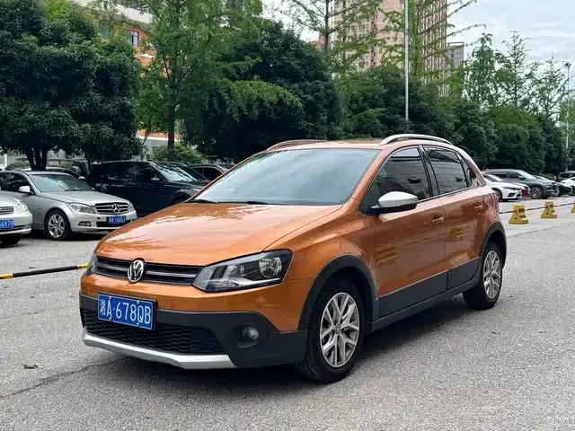 2018 Polo 1.5L Cross Polo Automatic