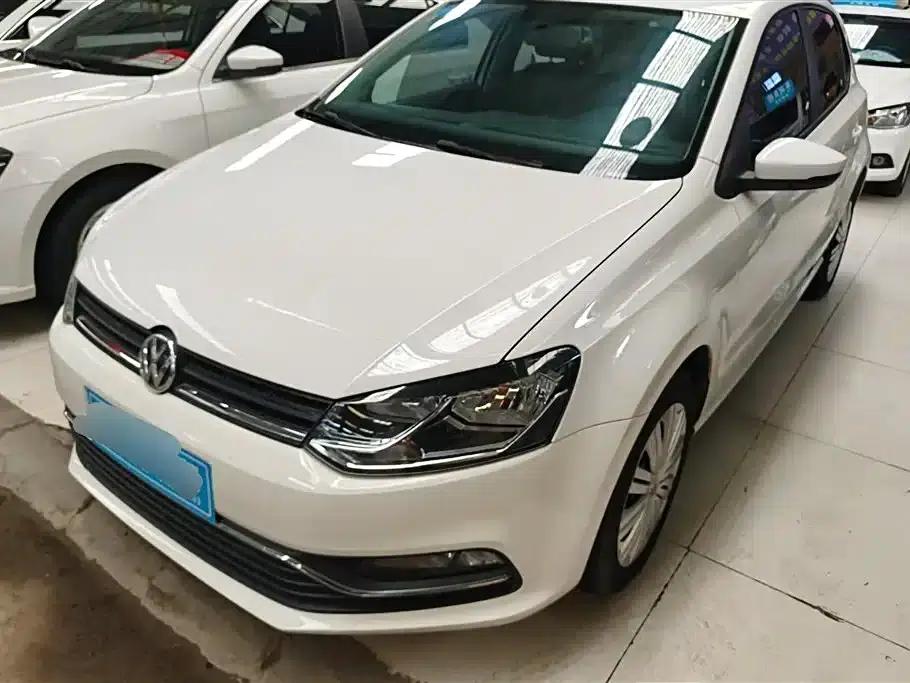 2016 Polo 1.6L Automatic Comfort Model — миниатюра 1