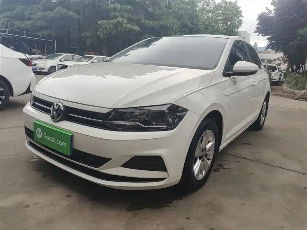 2019 Polo Plus 1.5L Automatic Panoramic Enjoyment Edition — миниатюра 1