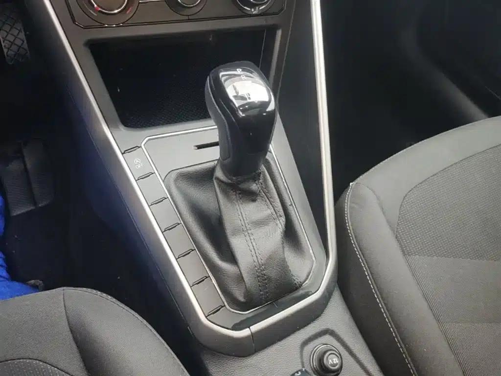 2019 Polo Plus 1.5L Automatic Panoramic Enjoyment Edition — миниатюра 14
