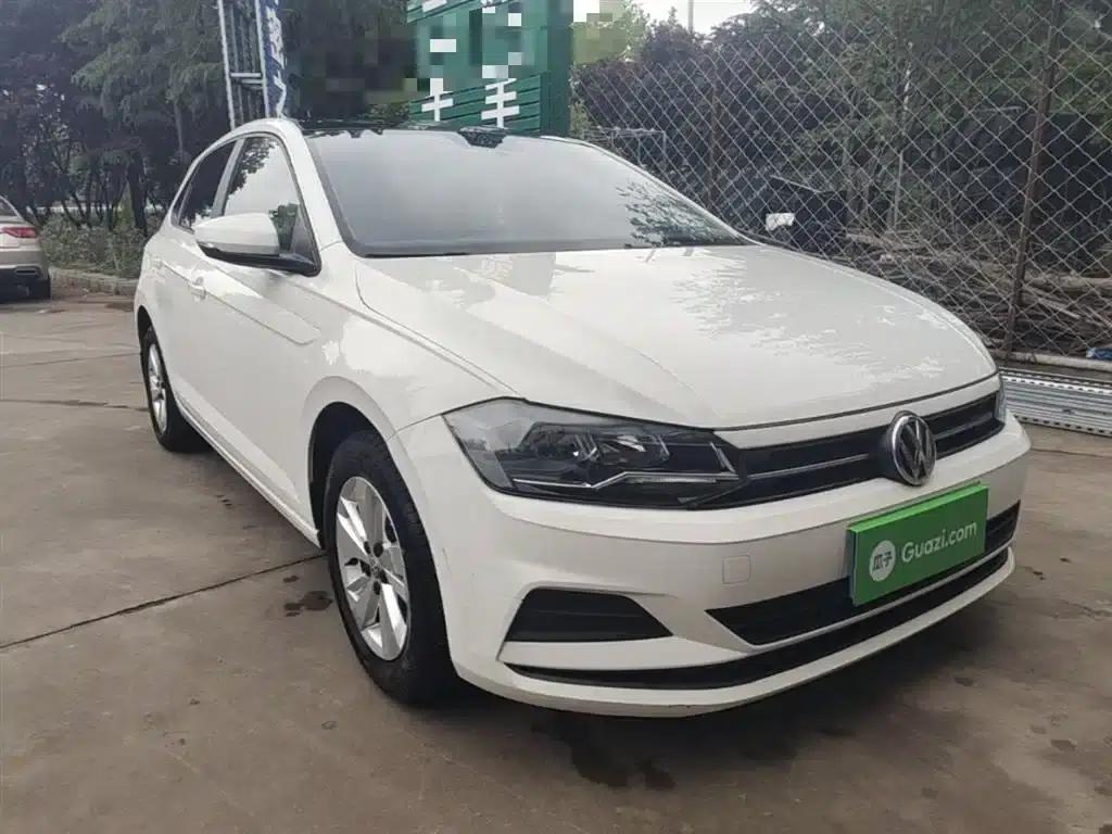 2019 Polo Plus 1.5L Automatic Panoramic Enjoyment Edition — миниатюра 4