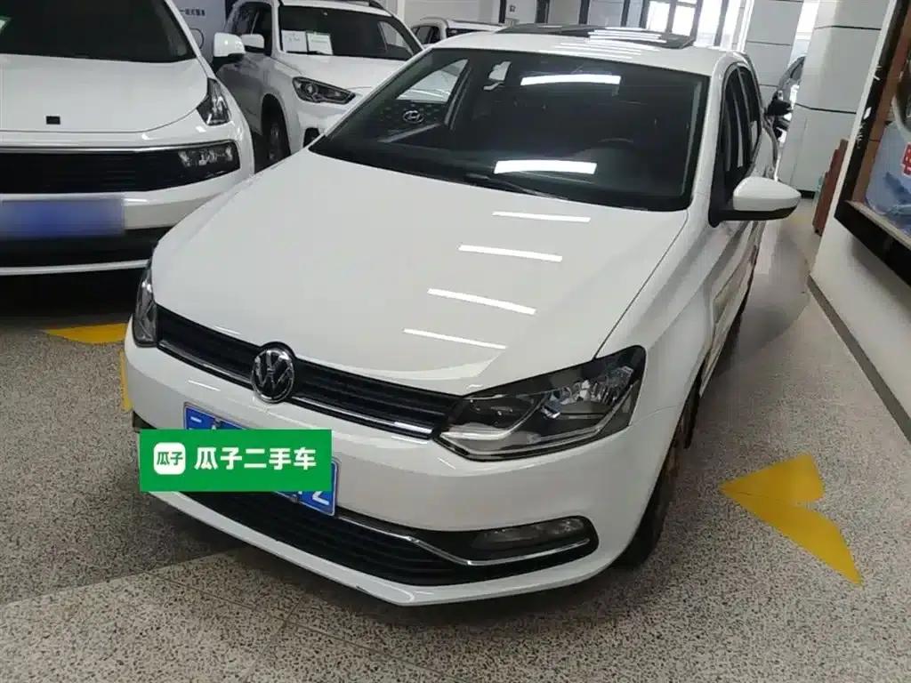 2016 Polo 1.6L Automatic Comfort Model — миниатюра 2