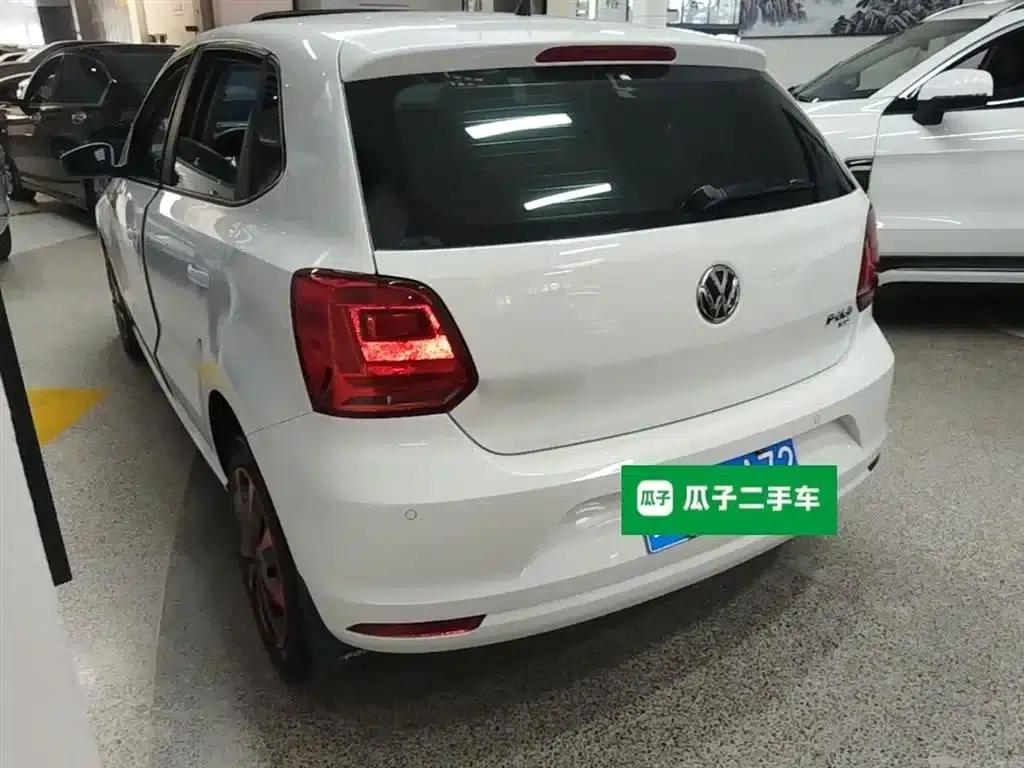 2016 Polo 1.6L Automatic Comfort Model — миниатюра 5