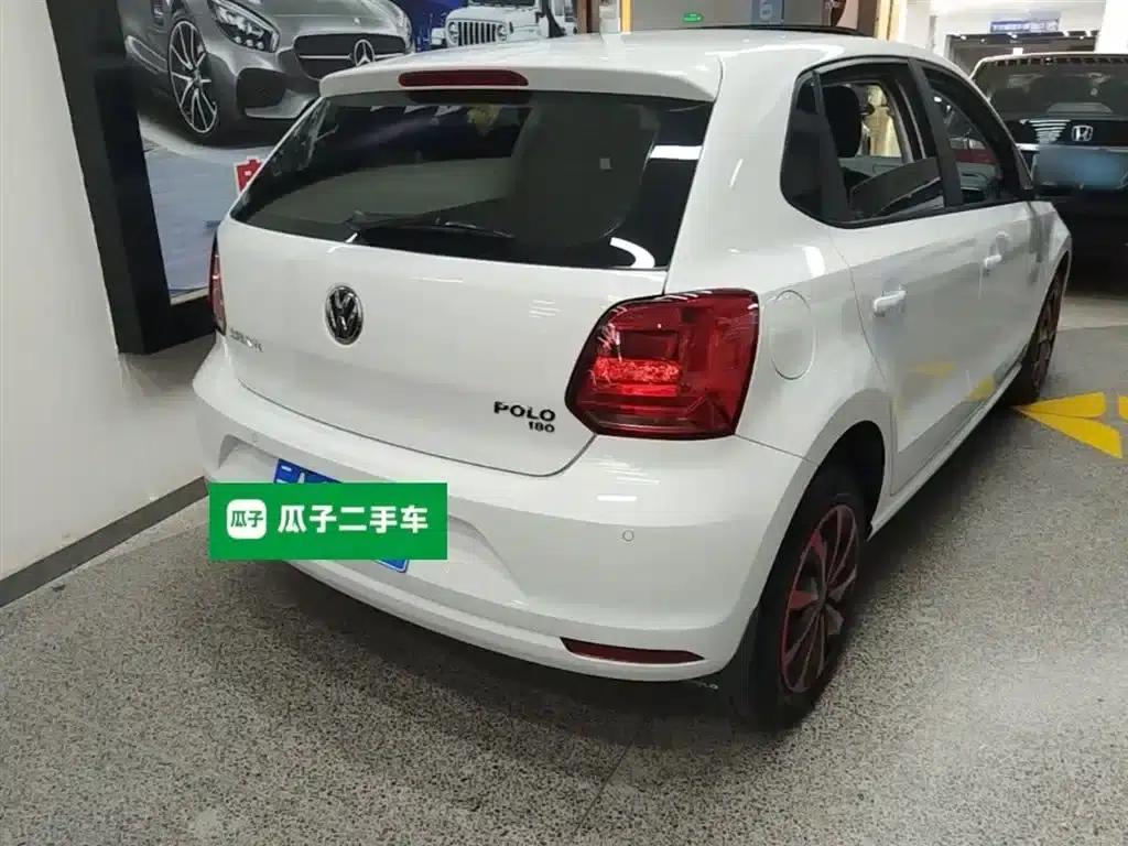 2016 Polo 1.6L Automatic Comfort Model — миниатюра 7