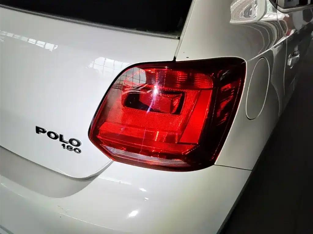 2016 Polo 1.6L Automatic Comfort Model — миниатюра 8
