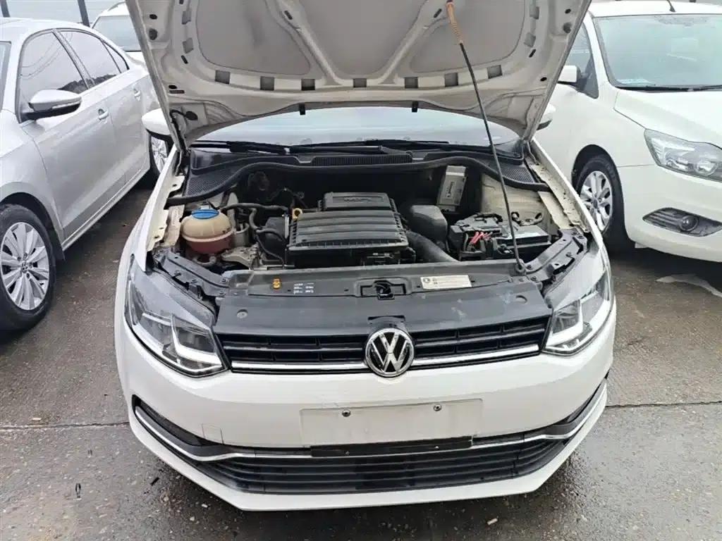 2016 Polo 1.6L Automatic Comfort Model — миниатюра 20