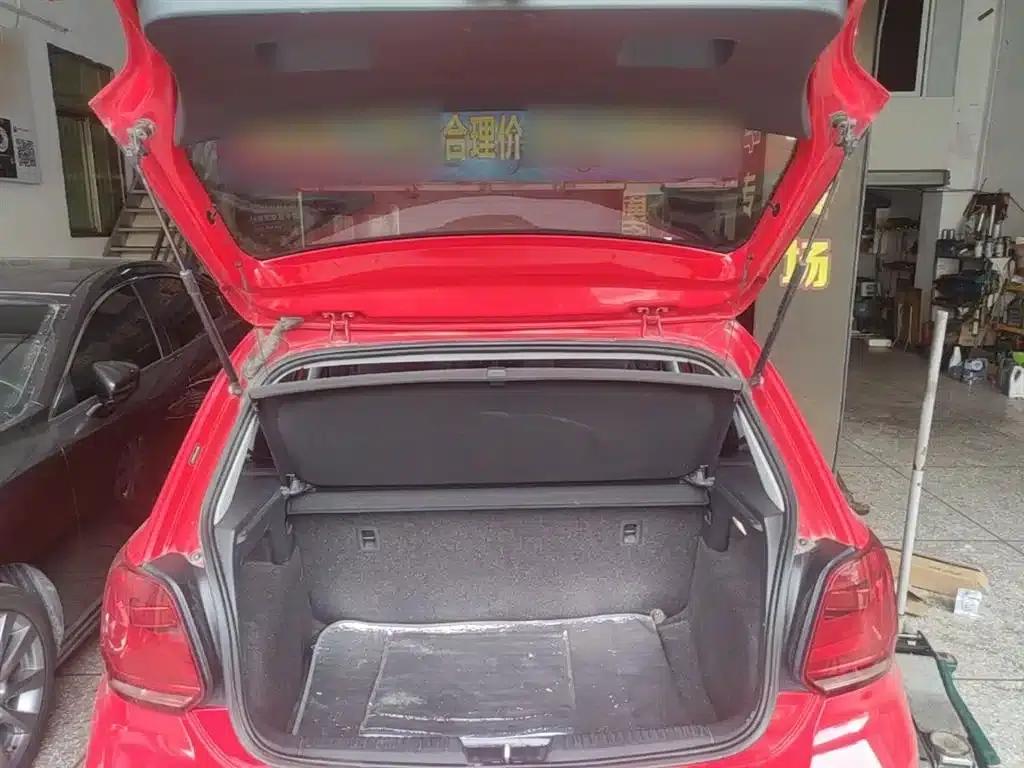 2016 Polo 1.4L Automatic Fashion Edition — миниатюра 19