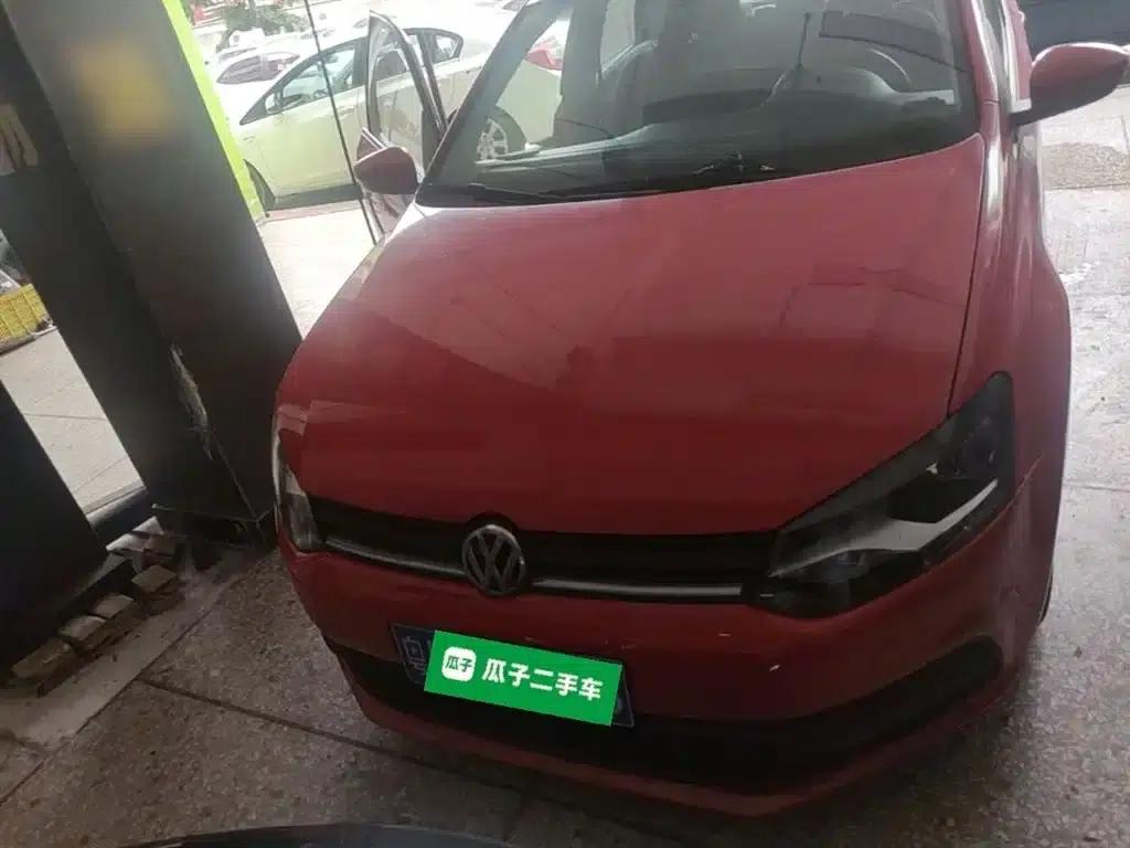 2016 Polo 1.4L Automatic Fashion Edition — миниатюра 3