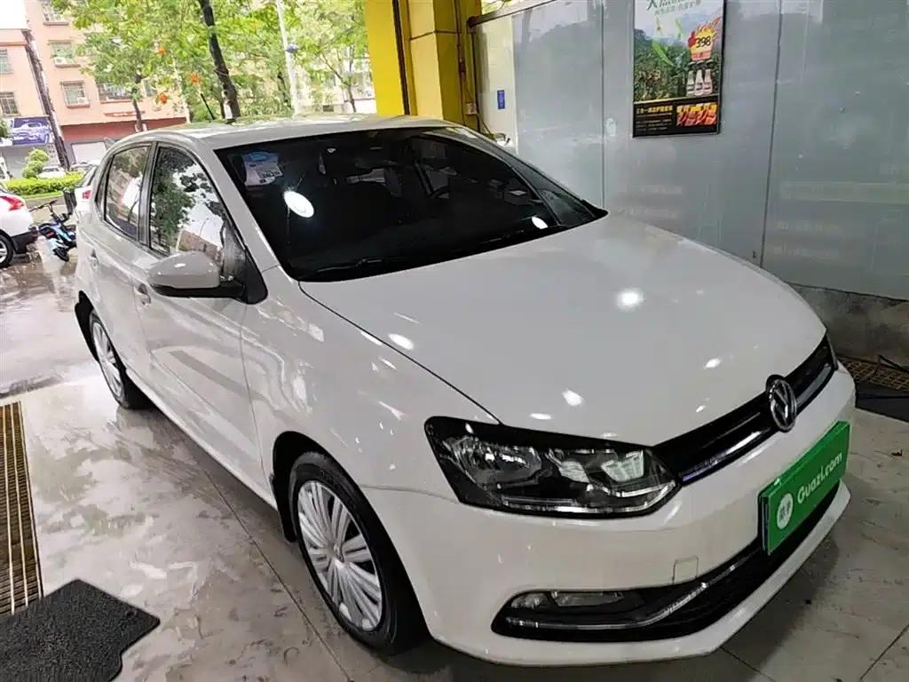 2016 Polo 1.6L Automatic Comfort Model — миниатюра 4