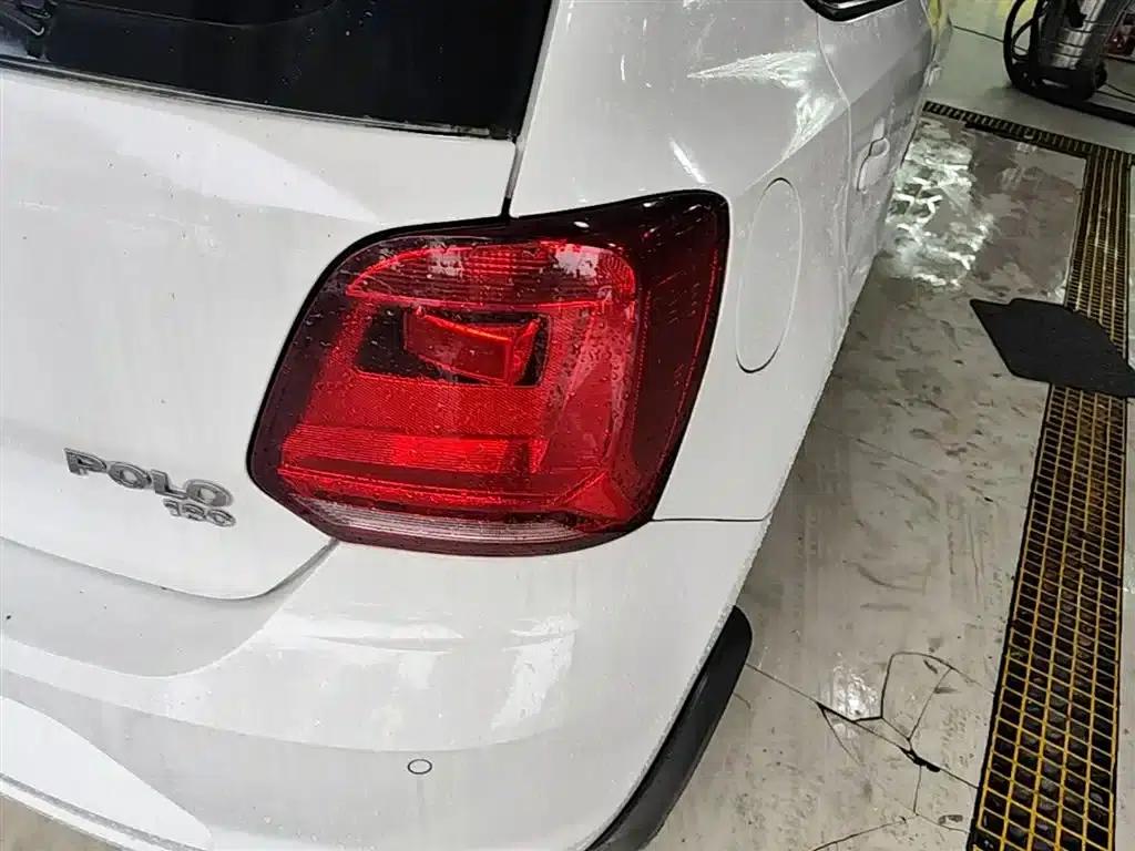 2016 Polo 1.6L Automatic Comfort Model — миниатюра 8
