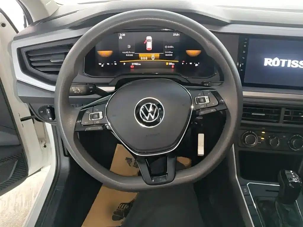 2023 Polo Plus 1.5L Automatic Panoramic Enjoyment Edition — миниатюра 11