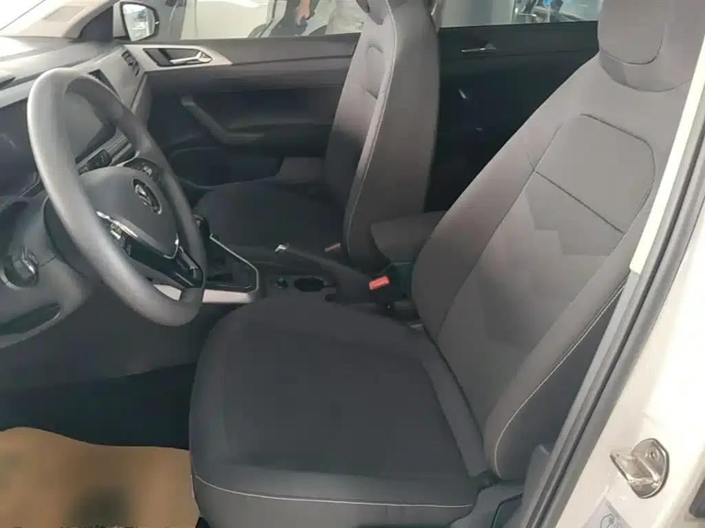 2023 Polo Plus 1.5L Automatic Panoramic Enjoyment Edition — миниатюра 15